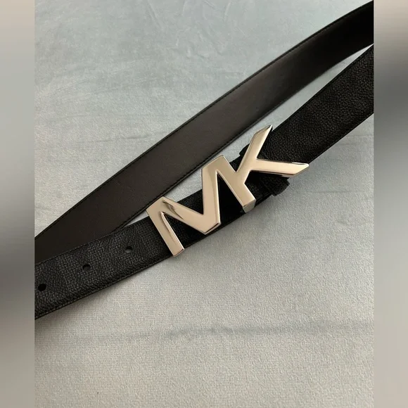 Michael Kors belt $80 Designer Michael Kors Reversible Buckle Belt, Vanilla, Large  main image 2
